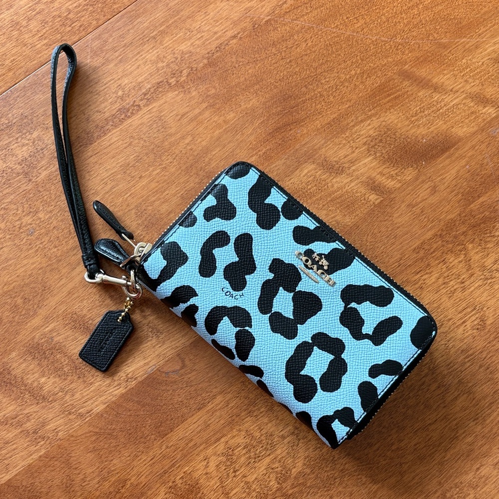 Coach Ocelot Black & Blue Animal Print Wristlet Leopard Double Zipper Rare! EUC